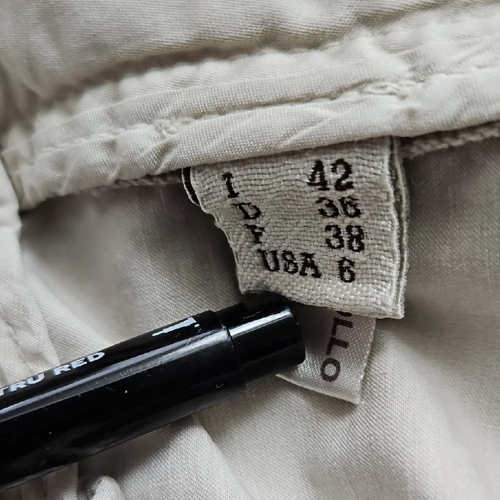 Brunello Cucinelli Women's Beige Tapered Straight Leg Pleated Pants 42 US 6 - Picture 13 of 15